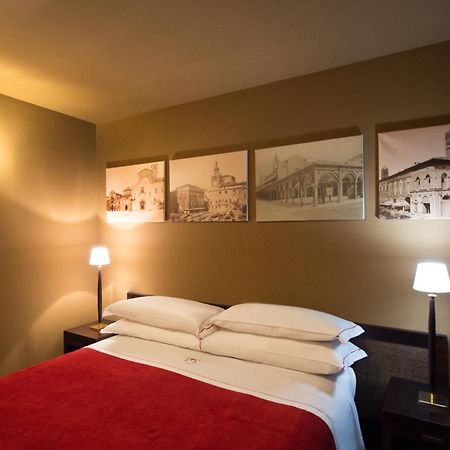 Phi Hotel Bologna Apartments Екстер'єр фото